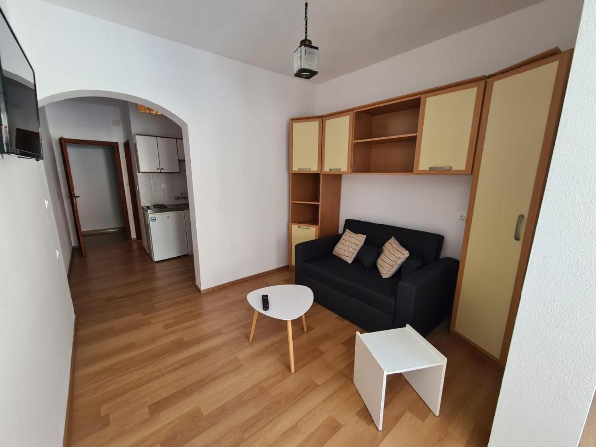 Apartments Figa Orebic Exterior photo