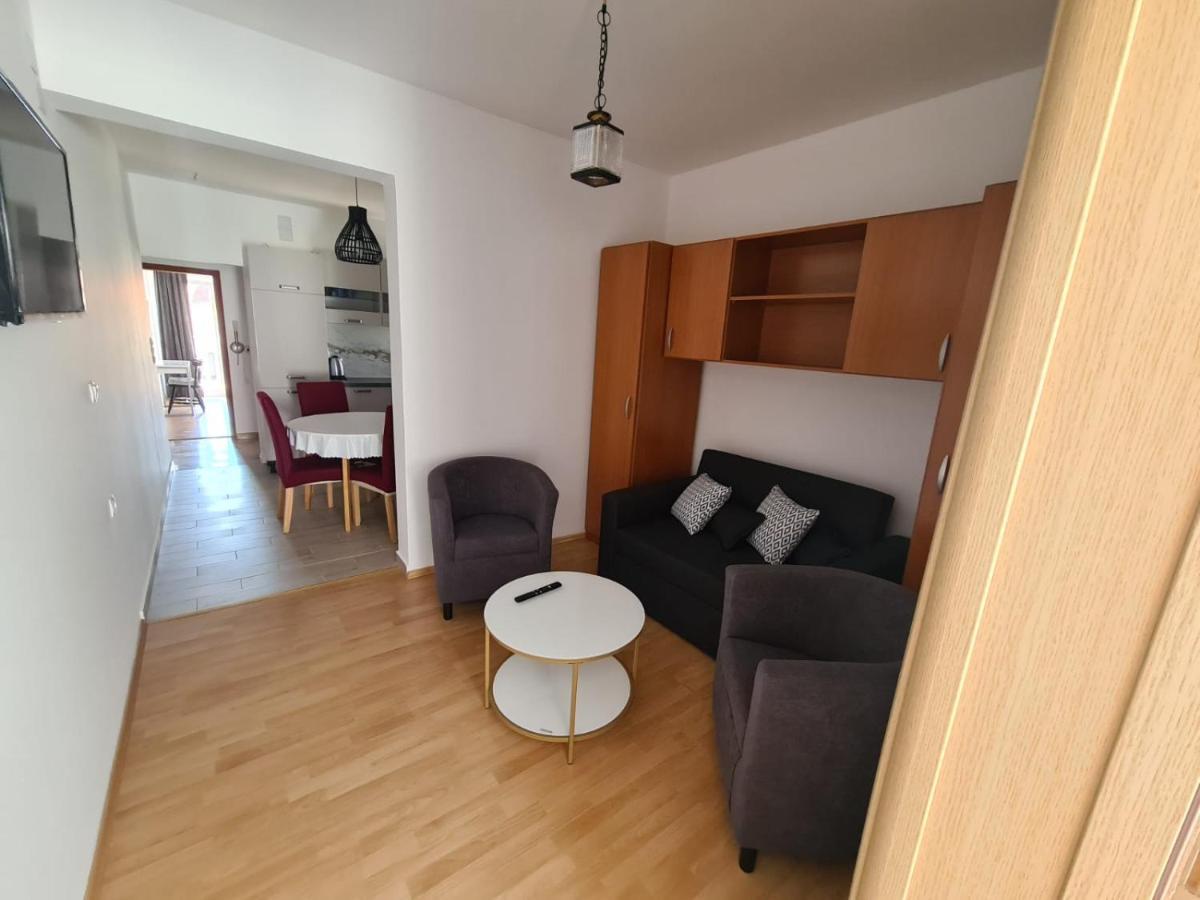 Apartments Figa Orebic Exterior photo